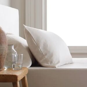 Quince Linen Standard Shams In Sand New In Bag